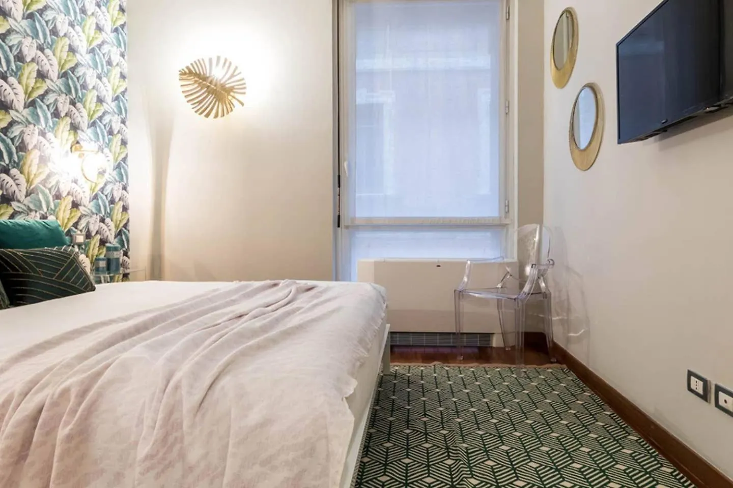 Apartment Altido Elegant 1 Bedroom Apt In Front Of The Sforzesco Castle